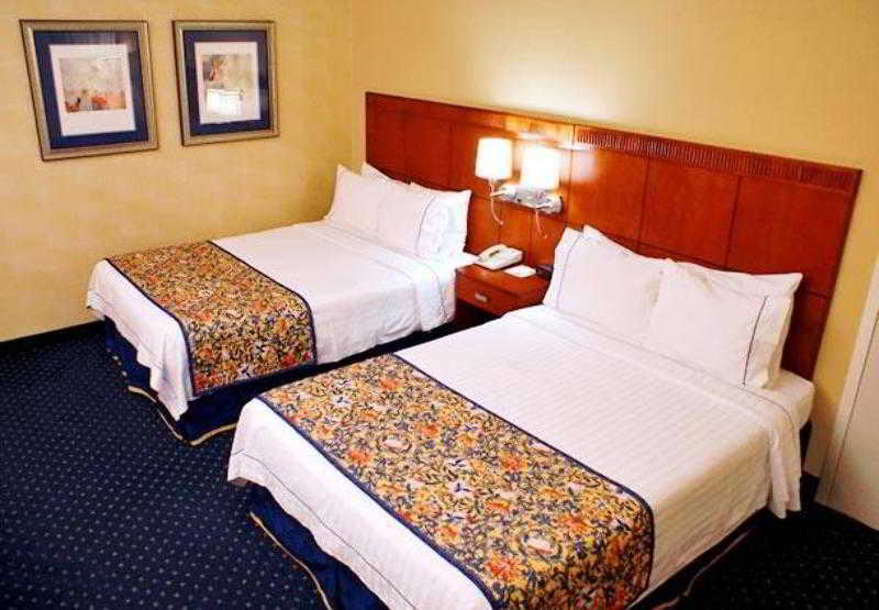 คอร์ตยาร์ด แอตแลนตา เอ็กเซกคิวทีฟ พาร์ค/เอมอรี Hotel ห้อง รูปภาพ