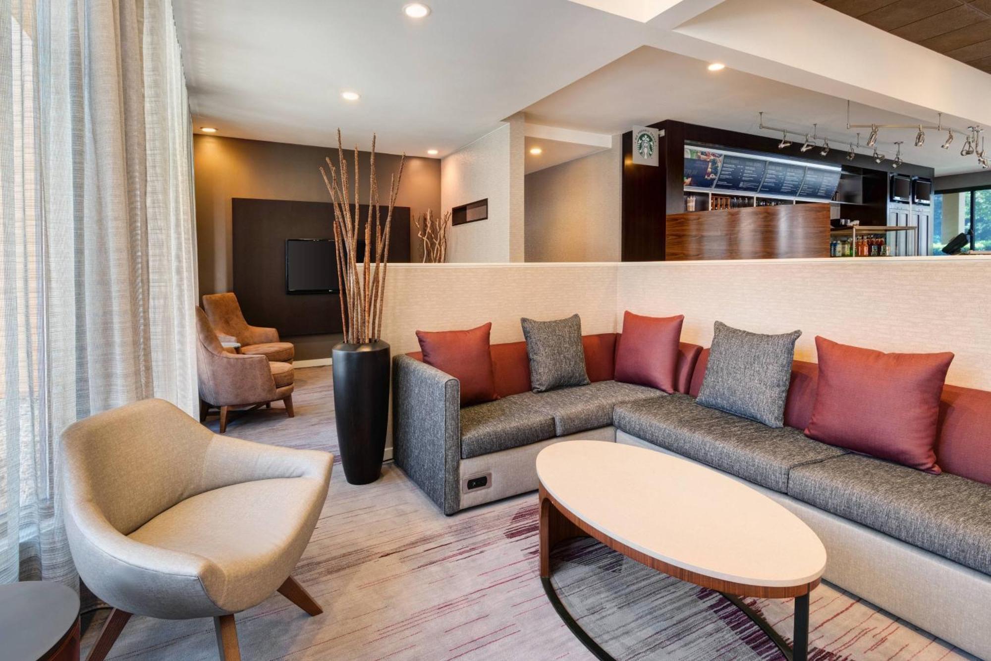 คอร์ตยาร์ด แอตแลนตา เอ็กเซกคิวทีฟ พาร์ค/เอมอรี Hotel ภายนอก รูปภาพ