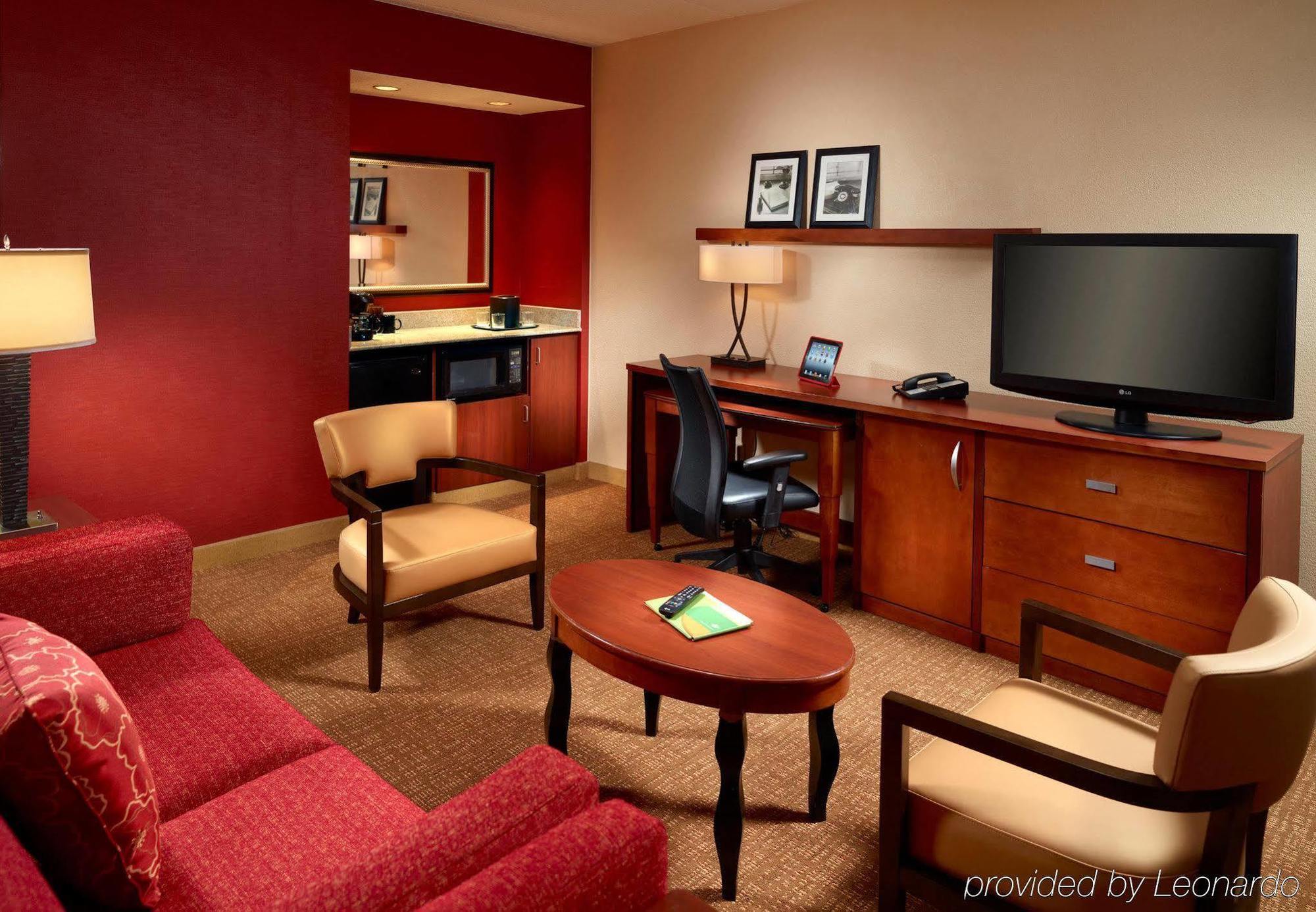 คอร์ตยาร์ด แอตแลนตา เอ็กเซกคิวทีฟ พาร์ค/เอมอรี Hotel ภายนอก รูปภาพ