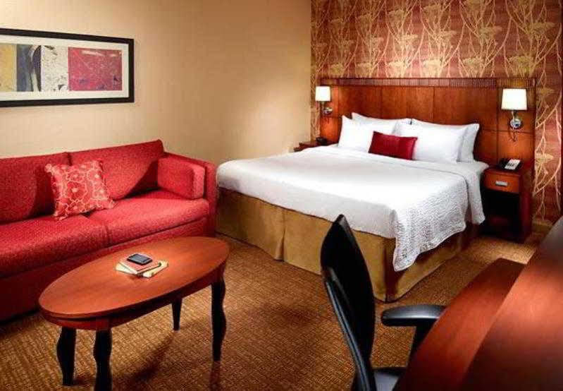 คอร์ตยาร์ด แอตแลนตา เอ็กเซกคิวทีฟ พาร์ค/เอมอรี Hotel ภายนอก รูปภาพ
