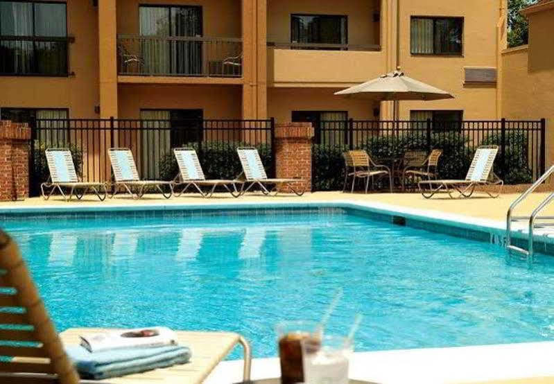 คอร์ตยาร์ด แอตแลนตา เอ็กเซกคิวทีฟ พาร์ค/เอมอรี Hotel ภายนอก รูปภาพ