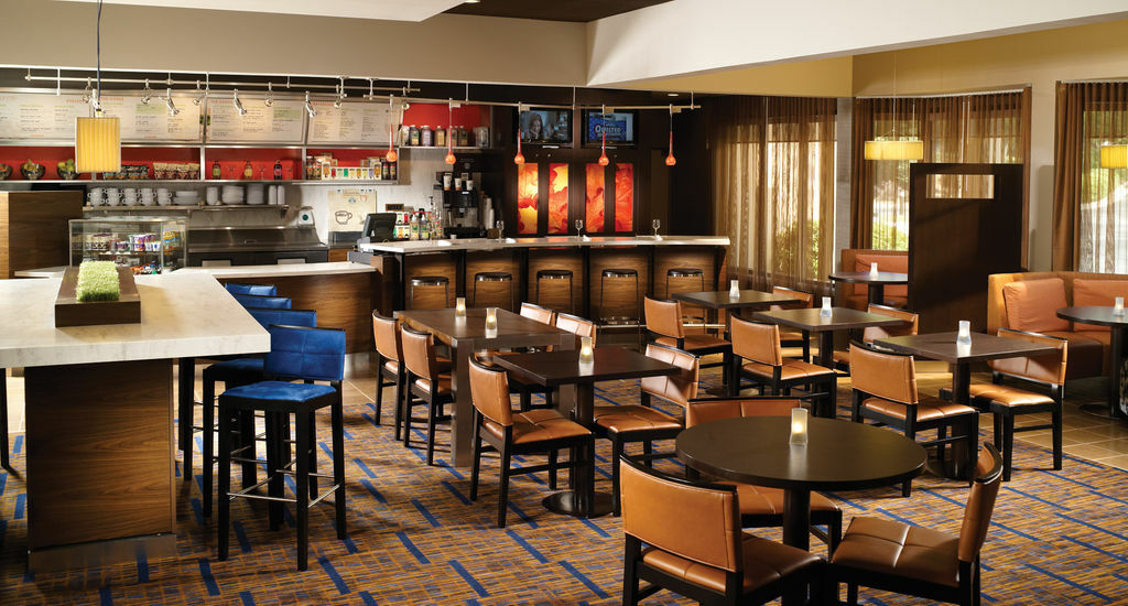 คอร์ตยาร์ด แอตแลนตา เอ็กเซกคิวทีฟ พาร์ค/เอมอรี Hotel ภายนอก รูปภาพ